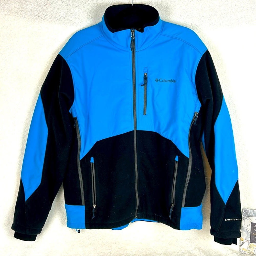 Extra large Columbia fleece jacket, baby blue/black